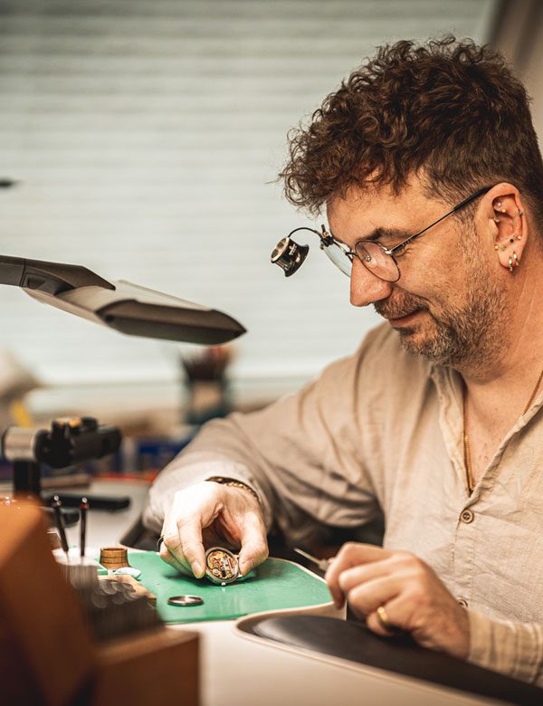 Uhrenfachwerkstatt Herstellung von Ersatzteilen