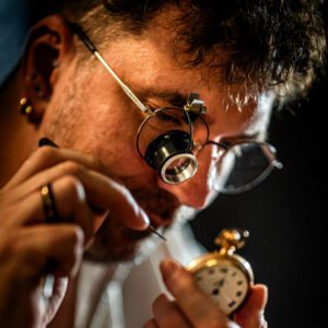 Uhrenfachwerkstatt Reparatur und Wartung